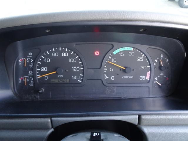 ファイター 　家畜運搬車　積載３５５０ｋｇ　荷台寸法長さ５６２幅２１０高さ１７７　６ＭＴ　原動機６Ｍ６１　ディーゼル　２１０馬力　１ナンバー　ＮＯｘ・ＰＭ適合車（54枚目）