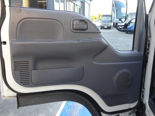 エルフトラック 　積載１．５ｔ　車両総重量５ｔ未満　スムーサーＥｘ　Ｐレンジ付き　ラッシングレール２段　荷室寸法　長３１１ｃｍ　幅１６５ｃｍ　高１９４ｃｍ　床面地上高８４ｃｍ　ディーゼルターボ（44枚目）