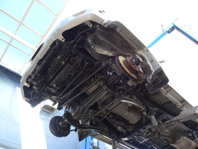 ランドクルーザー７０ バン　ＧＲＪ７６Ｋ　オプション前後デフロック　ブラッドレーＶアルミ　５ＭＴ　１ＧＲエンジン　４ＷＤ　再販ランクル７０　ランクル７６　１ナンバー　ボディカラー／シルバーメタリック１Ｆ７（33枚目）