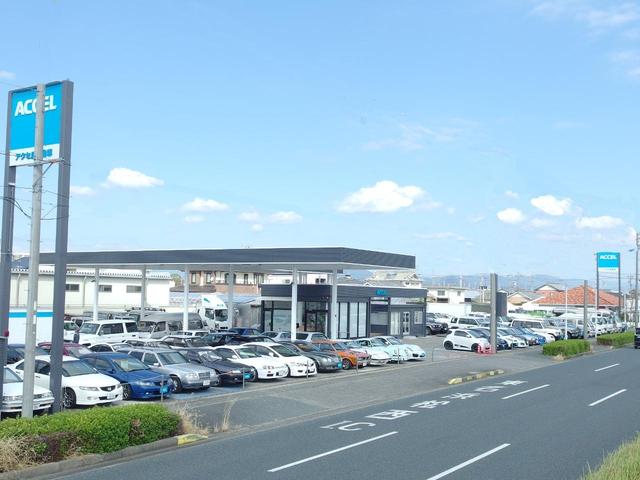 ハイラックス ＷキャブＤＸ　ＬＮ１６７　５ＭＴ　４ＷＤ　４ナンバー　ディーゼル　原動機５Ｌ　ダブルキャブ　積載５００ｋｇ　５人乗り　ＮＯｘ・ＰＭ不適合　ハイラックス　ピックアップ（3枚目）