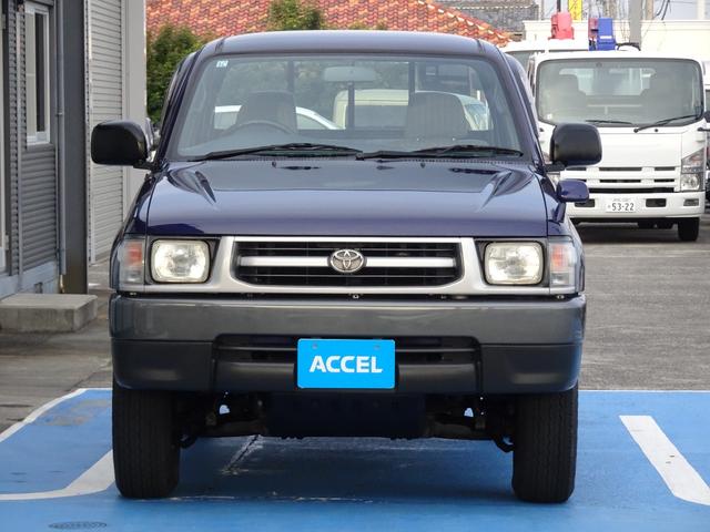 ハイラックス ＷキャブＤＸ　ＬＮ１６７　５ＭＴ　４ＷＤ　４ナンバー　ディーゼル　原動機５Ｌ　ダブルキャブ　積載５００ｋｇ　５人乗り　ＮＯｘ・ＰＭ不適合　ハイラックス　ピックアップ（13枚目）