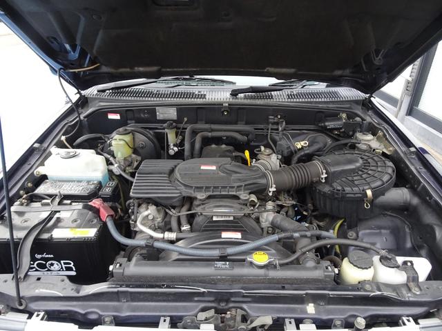 ハイラックス ＷキャブＤＸ　ＬＮ１６７　５ＭＴ　４ＷＤ　４ナンバー　ディーゼル　原動機５Ｌ　ダブルキャブ　積載５００ｋｇ　５人乗り　ＮＯｘ・ＰＭ不適合　ハイラックス　ピックアップ（20枚目）