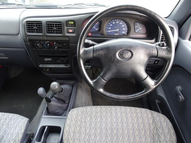 ハイラックス ＷキャブＤＸ　ＬＮ１６７　５ＭＴ　４ＷＤ　４ナンバー　ディーゼル　原動機５Ｌ　ダブルキャブ　積載５００ｋｇ　５人乗り　ＮＯｘ・ＰＭ不適合　ハイラックス　ピックアップ（37枚目）