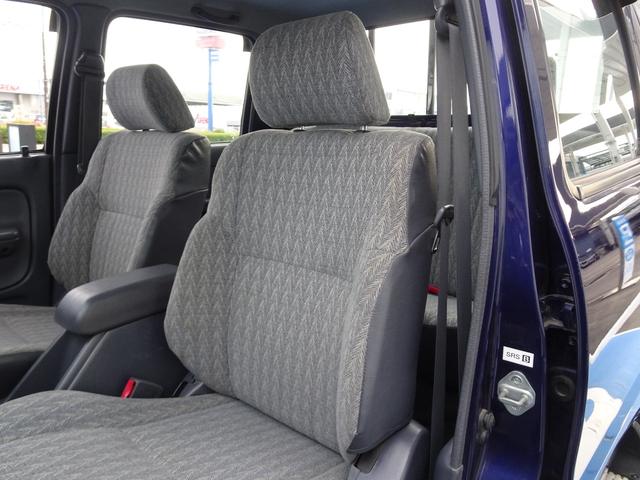 ハイラックス ＷキャブＤＸ　ＬＮ１６７　５ＭＴ　４ＷＤ　４ナンバー　ディーゼル　原動機５Ｌ　ダブルキャブ　積載５００ｋｇ　５人乗り　ＮＯｘ・ＰＭ不適合　ハイラックス　ピックアップ（47枚目）