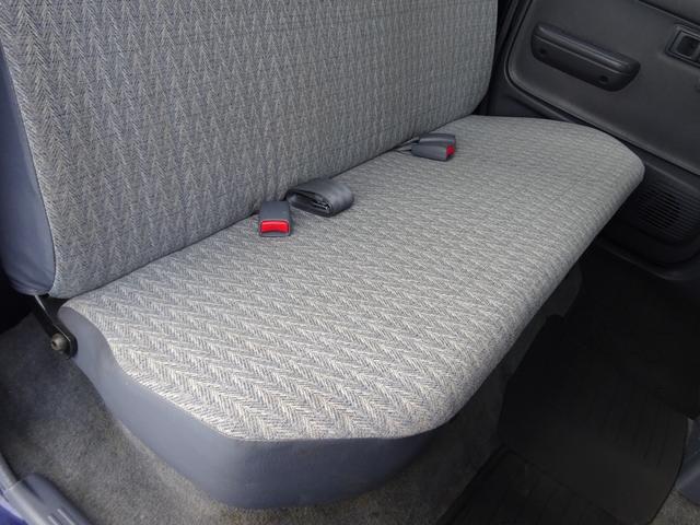 ハイラックス ＷキャブＤＸ　ＬＮ１６７　５ＭＴ　４ＷＤ　４ナンバー　ディーゼル　原動機５Ｌ　ダブルキャブ　積載５００ｋｇ　５人乗り　ＮＯｘ・ＰＭ不適合　ハイラックス　ピックアップ（53枚目）