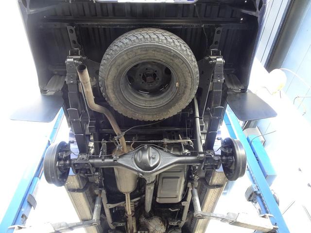 ハイラックス ＷキャブＤＸ　ＬＮ１６７　５ＭＴ　４ＷＤ　４ナンバー　ディーゼル　原動機５Ｌ　ダブルキャブ　積載５００ｋｇ　５人乗り　ＮＯｘ・ＰＭ不適合　ハイラックス　ピックアップ（67枚目）