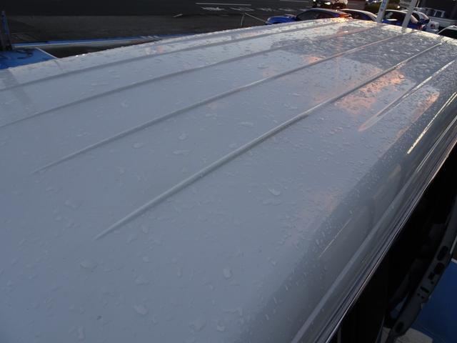 デリカスターワゴン アクティブワールド　ウインタースペシャル　Ｐ３５Ｗ　５ＭＴ　４ＷＤ　８人乗り　ベンチシート　３ナンバー　ディーゼルターボ　４Ｄ５６エンジン　寒冷地仕様車　グリルガード／フォグランプ／カーテン　ダブルエアコン　スターワゴン　デリカ（26枚目）