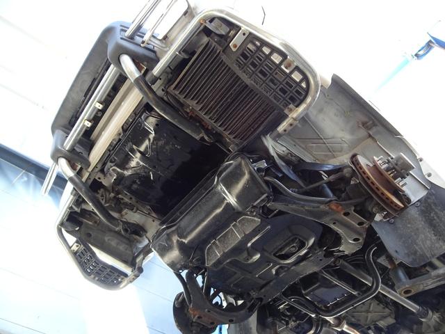 デリカスターワゴン アクティブワールド　ウインタースペシャル　Ｐ３５Ｗ　５ＭＴ　４ＷＤ　８人乗り　ベンチシート　３ナンバー　ディーゼルターボ　４Ｄ５６エンジン　寒冷地仕様車　グリルガード／フォグランプ／カーテン　ダブルエアコン　スターワゴン　デリカ（66枚目）