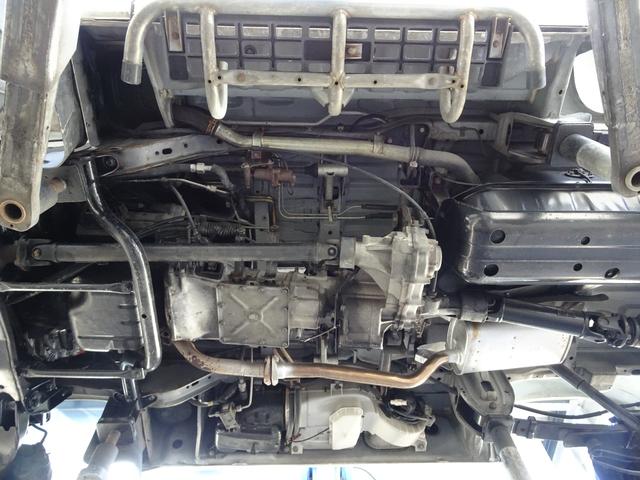 デリカスターワゴン アクティブワールド　ウインタースペシャル　Ｐ３５Ｗ　５ＭＴ　４ＷＤ　８人乗り　ベンチシート　３ナンバー　ディーゼルターボ　４Ｄ５６エンジン　寒冷地仕様車　グリルガード／フォグランプ／カーテン　ダブルエアコン　スターワゴン　デリカ（67枚目）