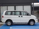 MITSUBISHI DELICA SPACE GEAR