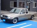 TOYOTA HILUX SPORTS PICK UP