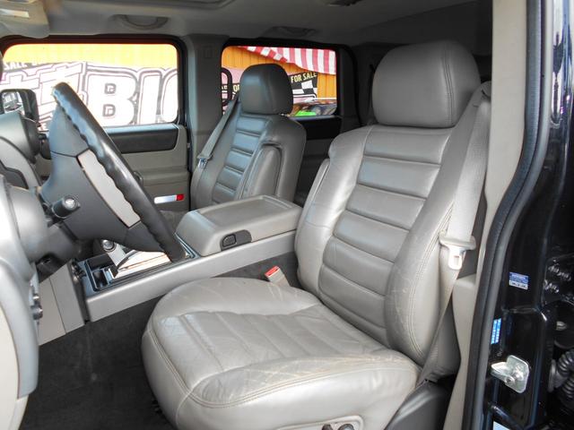 本革シート サンルーフ ナビ CD 左ハンドル 中並車 本革シート サンルーフ ナビ CD 左ハンドル 2003年モデル スペアタイヤレス(13枚目)