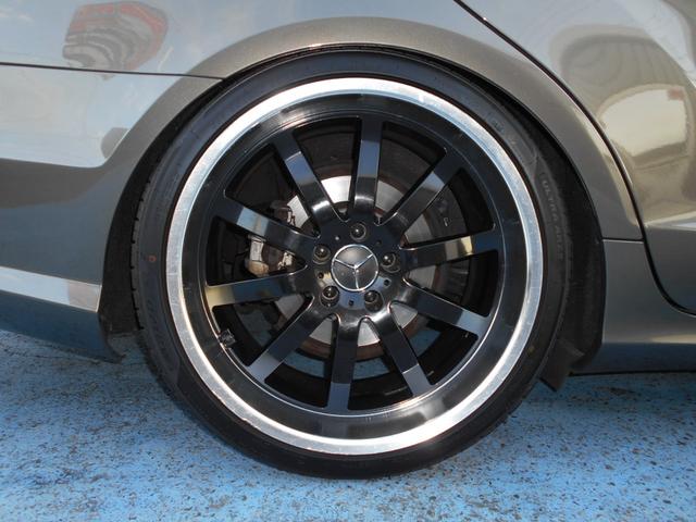 CLSクラス シューティングブレーク CLS350シューティングブレークAMGスポツパック SR パナメリカーナ グリル ローダウン 本革シート サンルーフ LEDヘッドライト 20インチアルミ ナビTVBluetooth ETC バックカメラ スマートキープッシュスタート 電動リアゲート(9枚目)