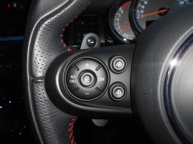 ＭＩＮＩ クーパーＳ　ＪＣＷパッケージ　ナビＢｌｕｅｔｏｏｔｈ　ＥＴＣ　ＪＣＷパッケージ　ジョンクーパーワークス　ナビＢｌｕｅｔｏｏｔｈ　バックカメラ　ＥＴＣ　ドラレコ前後　ＬＥＤヘッドライト　ＬＥＤフォグ　アイドリングストップ　禁煙車　コーナーセンサー　取説保証書（35枚目）
