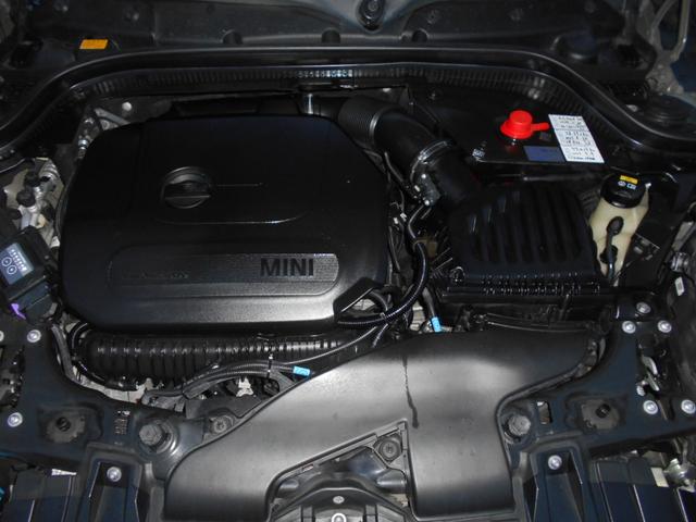 ＭＩＮＩ クーパーＳ　ＪＣＷパッケージ　ナビＢｌｕｅｔｏｏｔｈ　ＥＴＣ　ＪＣＷパッケージ　ジョンクーパーワークス　ナビＢｌｕｅｔｏｏｔｈ　バックカメラ　ＥＴＣ　ドラレコ前後　ＬＥＤヘッドライト　ＬＥＤフォグ　アイドリングストップ　禁煙車　コーナーセンサー　取説保証書（40枚目）