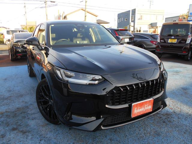 ＺＲ－Ｖ ｅ：ＨＥＶ　Ｚ　ローダウン　社外２０インチ　レッドキャリパー　ローダウン　社外２０インチ　レッドキャリパーカバー　ナビＴＶＢｌｕｅｔｏｏｔｈ　走行中ＯＫ　３６０度カメラ　ＥＴＣ２．０　ドラレコ前後　デジタルミラー　レザーシート　シートヒーター　レーダークルーズ（5枚目）