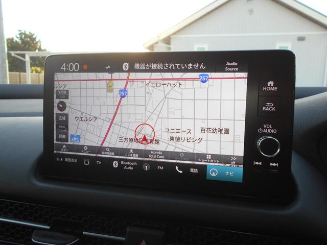 ＺＲ－Ｖ ｅ：ＨＥＶ　Ｚ　ローダウン　社外２０インチ　レッドキャリパー　ローダウン　社外２０インチ　レッドキャリパーカバー　ナビＴＶＢｌｕｅｔｏｏｔｈ　走行中ＯＫ　３６０度カメラ　ＥＴＣ２．０　ドラレコ前後　デジタルミラー　レザーシート　シートヒーター　レーダークルーズ（28枚目）