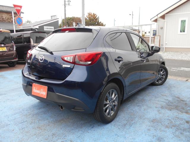 デミオ １３Ｓツーリング　ワンオーナー　Ｂｌｕｅｔｏｏｔｈ　ドラレコ　ワンオーナー　ナビＴＶＢｌｕｅｔｏｏｔｈ　ドラレコ　ＣＤＤＶＤ　シートヒーター左右　オートエアコン　ヘッドアップディスプレイ　ＬＥＤヘッドライト　スマートキー　エアバック　取説保証書　ＵＳＢ（9枚目）