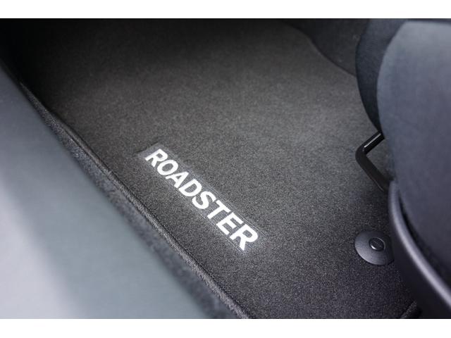 ロードスター Ｓスペシャルパッケージ　後期モデル　８．８インチセンターディスプレイ　コネクティッド対応　ナビＳＤ　マット　ＥＴＣ　バックモニター　レーダークルーズ　アダプティブＬＥＤヘッドライト　シートヒーター　地デジフルセグＴＶ（13枚目）