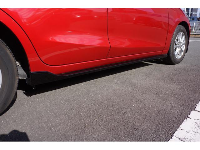 デミオ １３Ｓ　ＬＥＤコンフォートスポーティパッケージナビフルセグＴＶ（16枚目）