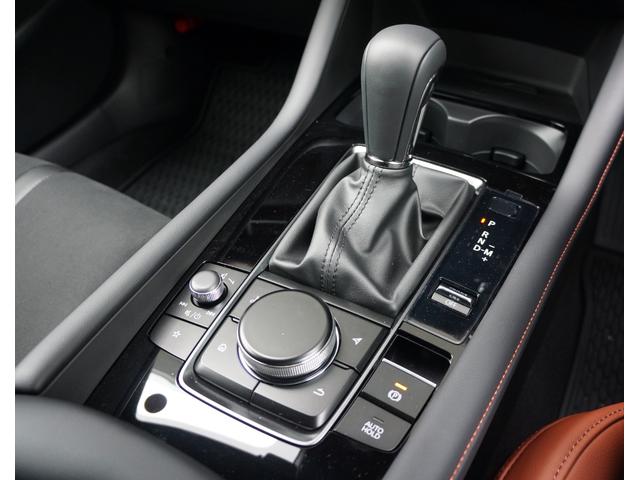 ＭＡＺＤＡ３ファストバック ２０Ｓ　レトロスポーツエディション　弊社デモカー　ボディコーティング施工済車　オンラインナビＳＤ　ＥＴＣ　オールウェザーマット（22枚目）