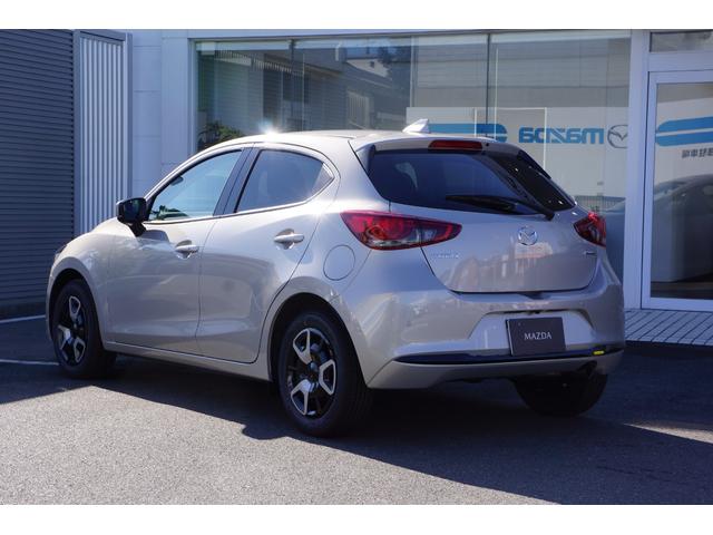 ＭＡＺＤＡ２ １５　ＢＤ　ｉセレクション　弊社デモカー　ボディコーティング施工車　ナビＳＤ　ＥＴＣ　フロアマット　バックカメラ（6枚目）
