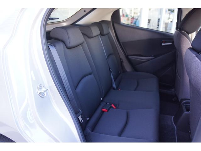 ＭＡＺＤＡ２ １５　ＢＤ　ｉセレクション　弊社デモカー　ボディコーティング施工車　ナビＳＤ　ＥＴＣ　フロアマット　バックカメラ（18枚目）