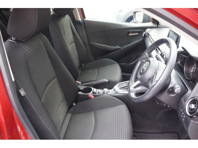 デミオ 15S LEDコンフォートパッケージナビフルセグ360°ビューモニターシートヒーター(9枚目)