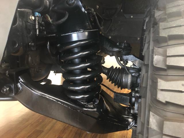 ハマーＨ１ 　ワゴン　アルファ／新車並行／２ｉｎｃｈリフトアップ／減衰力調整式ショック／２０ｉｎｃｈＡ／Ｗ／（33枚目）