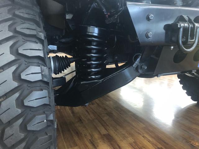 ハマーＨ１ 　ワゴン　アルファ／新車並行／２ｉｎｃｈリフトアップ／減衰力調整式ショック／２０ｉｎｃｈＡ／Ｗ／（35枚目）