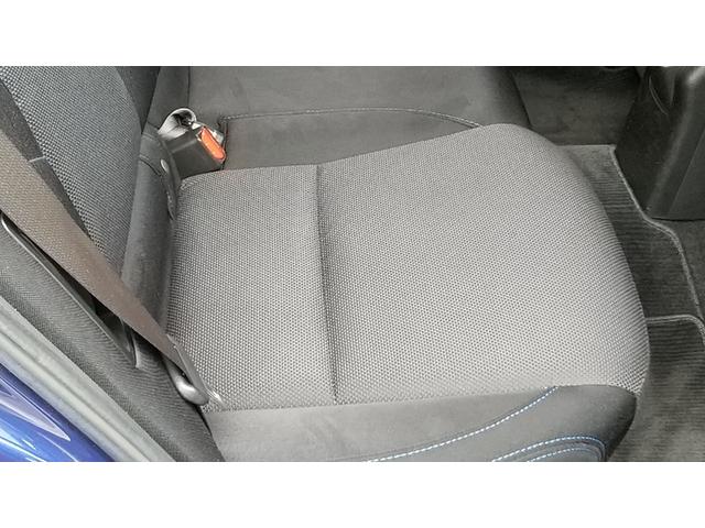 レヴォーグ １．６ＧＴ－Ｓアイサイト　アドバンスドセーフティパッケージ　新車ワンオーナー純正ナビ　バックカメラ　ＥＴＣ　ドライブレコーダー（19枚目）