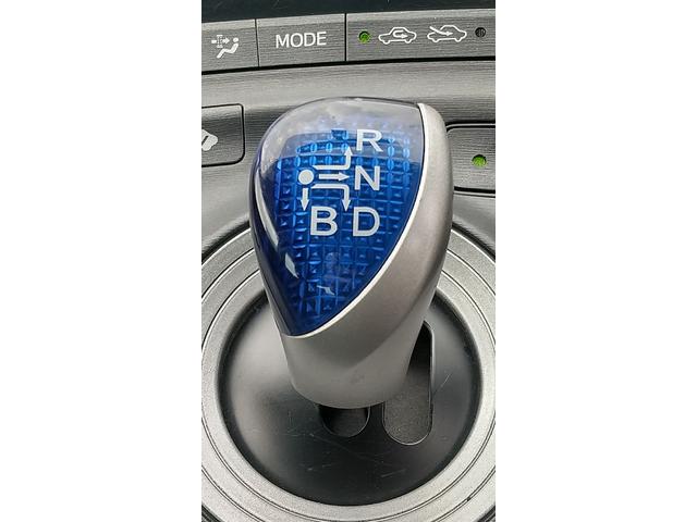 プリウス S 社外ナビ バックカメラ(11枚目)