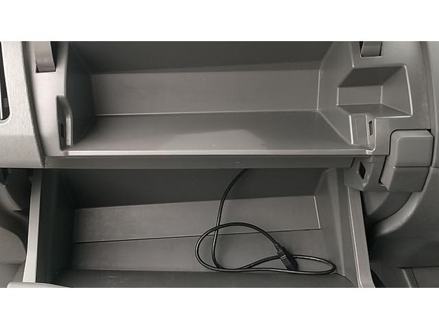 プリウス S 社外ナビ バックカメラ(45枚目)