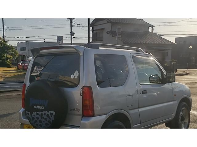 ジムニー ＸＣ　リアスポイラー（8枚目）