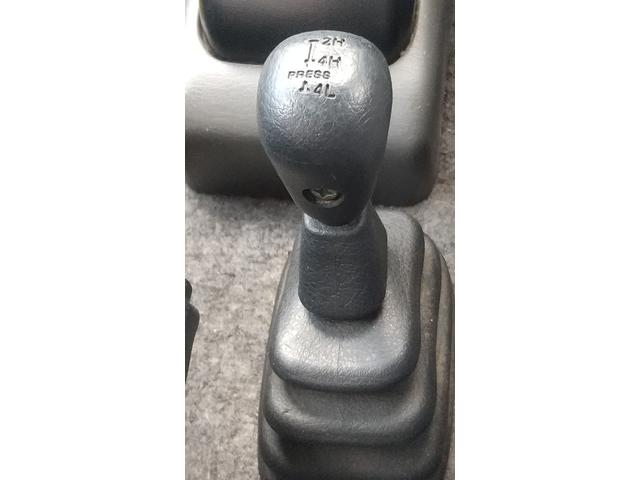 ジムニー ＸＣ　リアスポイラー（27枚目）