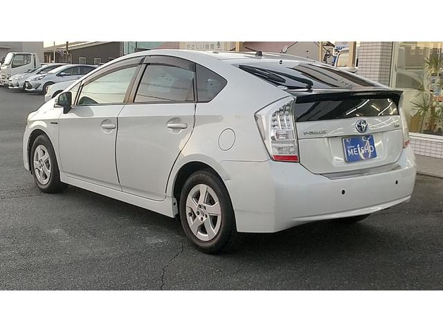 プリウス Ｓ　純正ナビ　バックカメラ　ＥＴＣ　ドライブレコーダー（9枚目）