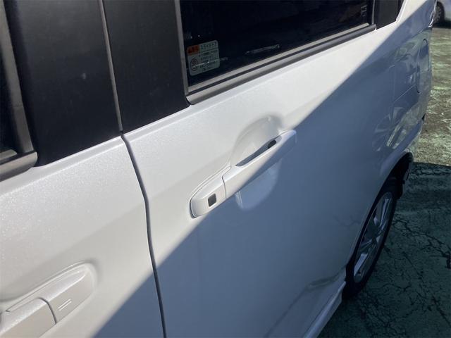 ムーヴ Ｇ　両側スライド・片側電動　クリアランスソナー　衝突被害軽減システム　オートライト　ＬＥＤヘッドランプ　スマートキー　アイドリングストップ　電動格納ミラー　ベンチシート　ＣＶＴ　盗難防止システム　ＡＢＳ（30枚目）