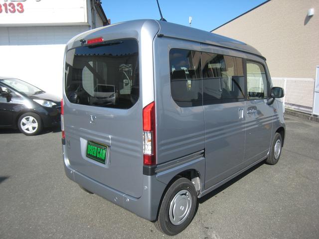 Ｎ－ＶＡＮ Ｌ　届出済未使用　ホンダセンシング　バックカメラ　ステアリングオーディオリモコン　電動格納ドアミラー　ボディ同色ドアミラー＆ドアノブ＆バックドアハンドル　オートロック　キーレスエントリ　運転席アームレスト（2枚目）