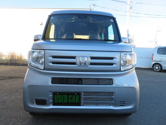 Ｎ－ＶＡＮ Ｌ　届出済未使用　ホンダセンシング　バックカメラ　ステアリングオーディオリモコン　電動格納ドアミラー　ボディ同色ドアミラー＆ドアノブ＆バックドアハンドル　オートロック　キーレスエントリ　運転席アームレスト（3枚目）