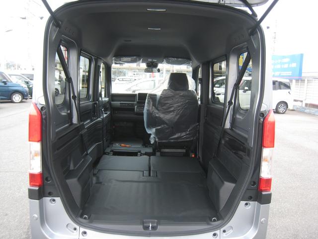 Ｎ－ＶＡＮ Ｌ　届出済未使用　ホンダセンシング　バックカメラ　ステアリングオーディオリモコン　電動格納ドアミラー　ボディ同色ドアミラー＆ドアノブ＆バックドアハンドル　オートロック　キーレスエントリ　運転席アームレスト（30枚目）