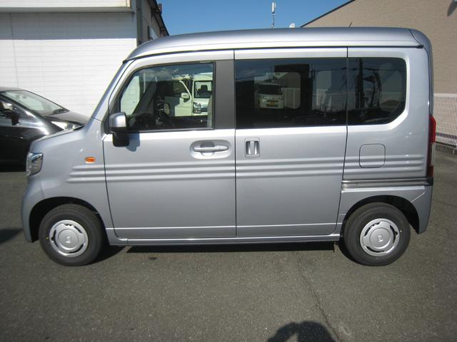Ｎ－ＶＡＮ Ｌ　届出済未使用　ホンダセンシング　バックカメラ　ステアリングオーディオリモコン　電動格納ドアミラー　ボディ同色ドアミラー＆ドアノブ＆バックドアハンドル　オートロック　キーレスエントリ　運転席アームレスト（35枚目）