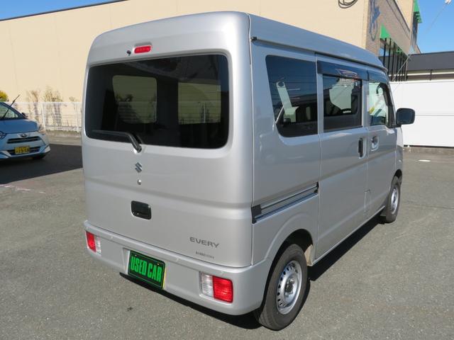 エブリイ PAリミテッド 純正ディスプレイオーディオ/アップルカープレイ&アンドロイドオート/ブルートゥースオーディオ/USB入力/純正バックカメラ/セーフティサポート/キーレスエントリー/リヤプライバシガラス/禁煙/1オーナ(2枚目)