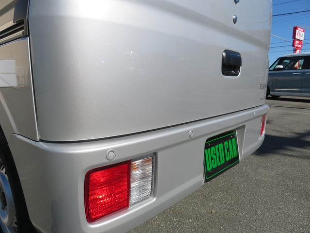 エブリイ PAリミテッド 純正ディスプレイオーディオ/アップルカープレイ&アンドロイドオート/ブルートゥースオーディオ/USB入力/純正バックカメラ/セーフティサポート/キーレスエントリー/リヤプライバシガラス/禁煙/1オーナ(19枚目)