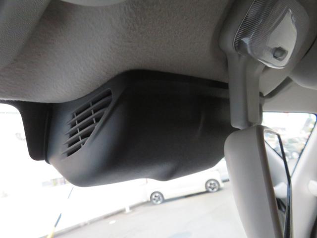 エブリイ PAリミテッド 純正ディスプレイオーディオ/アップルカープレイ&アンドロイドオート/ブルートゥースオーディオ/USB入力/純正バックカメラ/セーフティサポート/キーレスエントリー/リヤプライバシガラス/禁煙/1オーナ(32枚目)