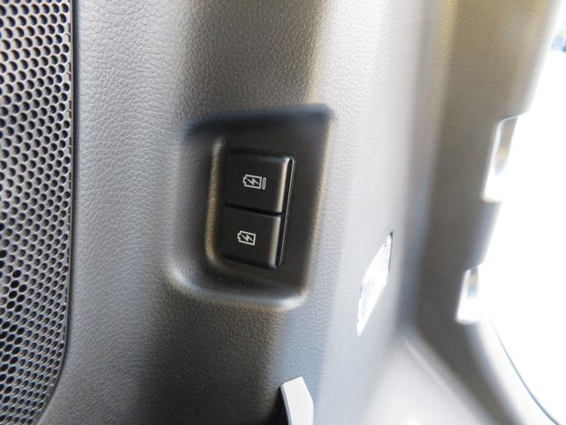 スペーシアギア ハイブリッドＸＺ　純９インチナビ／フルセグＴＶ／全方位モニタ／アップルカープレイ／アンドロイドオート／両側電動ドア／ＬＥＤヘッド＆フォグ／ヒータ付革ハンドル／シートヒータ／サーキュレータ／カラーＨＵＤ／マルチＵフラップ（48枚目）