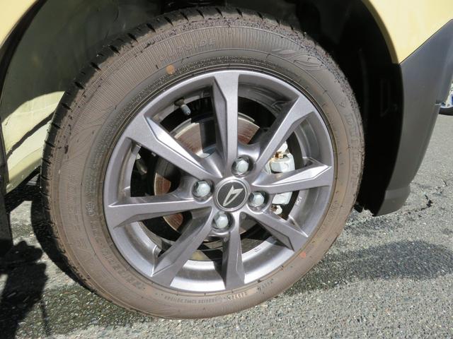 タント ファンクロス　両側電動スライドドア／スマートアシスト／パノラマカメラ／前後コーナーセンサ／アルミホイル／ＬＥＤヘッド＆フォグ／スマートキーフリー／前両シートヒータ／前後席充電ＵＳＢポート／３６０度スーパーＵＶ＆ＩＲ（11枚目）