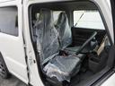カーキベージュのアクセントのシート!運転席&助手席シートヒーター!届出済み未使用車!