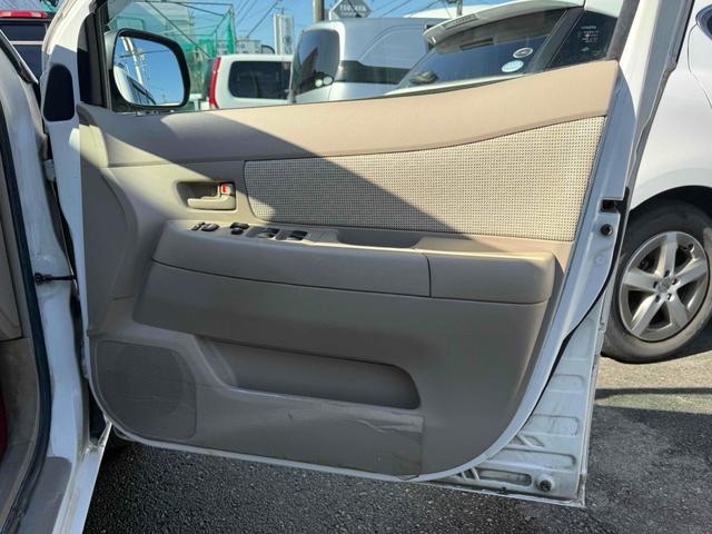 ラウム Cパッケージ 両側スライド・片側電動 キーレスエントリー 電動格納ミラー AT CD 衝突安全ボディ ABS エアコン パワーステアリング パワーウィンドウ(29枚目)