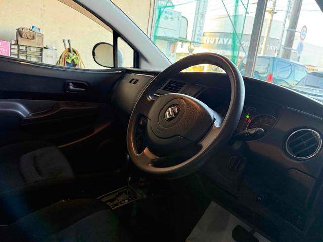 セルボ G スマートキー 電動格納ミラー AT 盗難防止システム CD MD 衝突安全ボディ エアコン パワーステアリング パワーウィンドウ(28枚目)