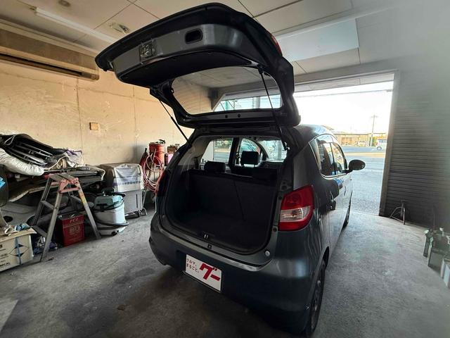 セルボ G スマートキー 電動格納ミラー AT 盗難防止システム CD MD 衝突安全ボディ エアコン パワーステアリング パワーウィンドウ(33枚目)